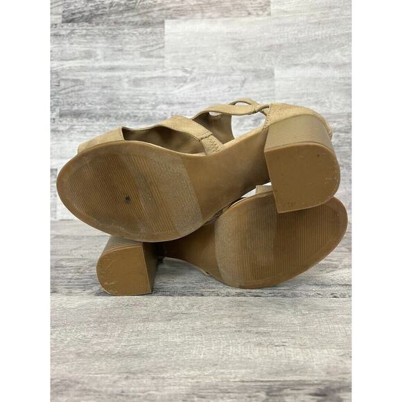 Apt. 9 Womens Size 10M Open Toe Cutout Buckle Strap Block Heel Sandals - Picture 8 of 8